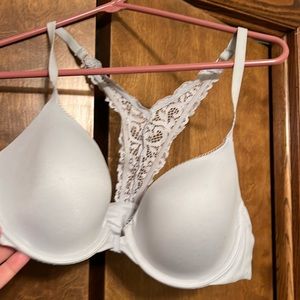 Victoria’s Secret padded underwire razorback, front closure bra